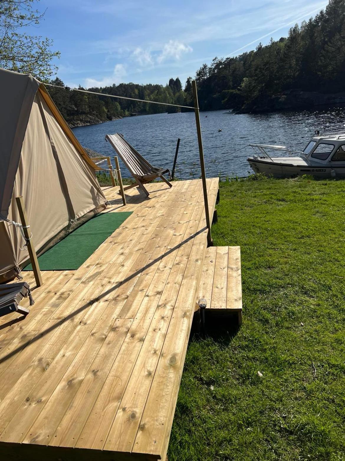 Hommen Gard Glamping Hotel Risør Exterior foto