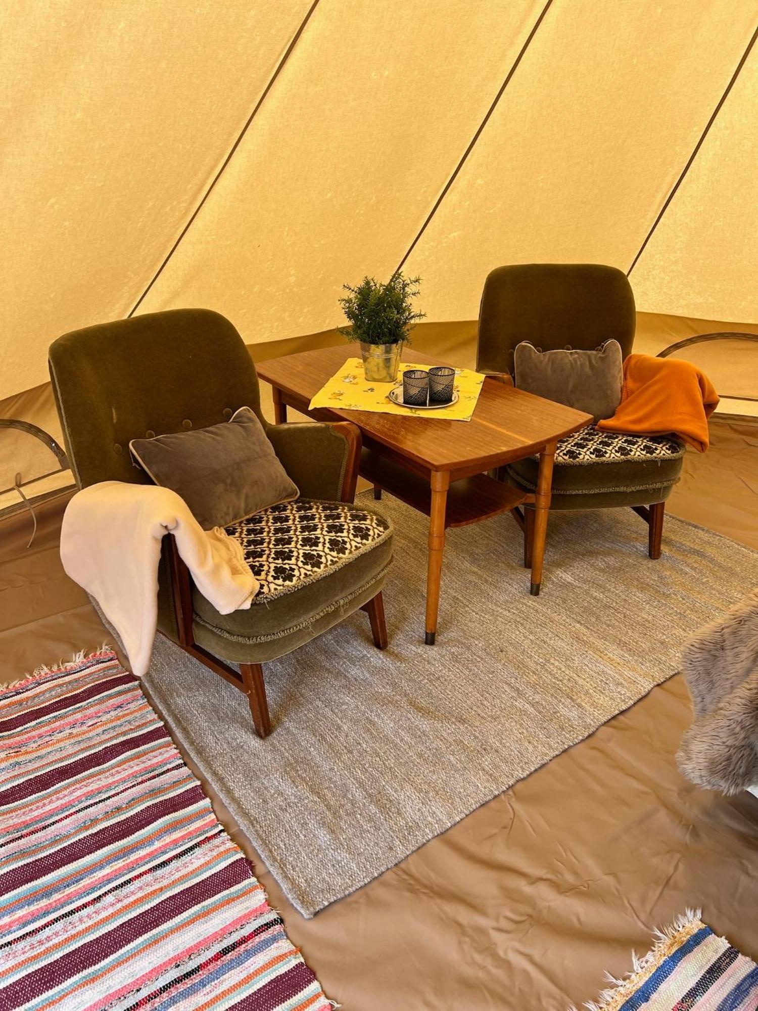 Hommen Gard Glamping Hotel Risør Exterior foto